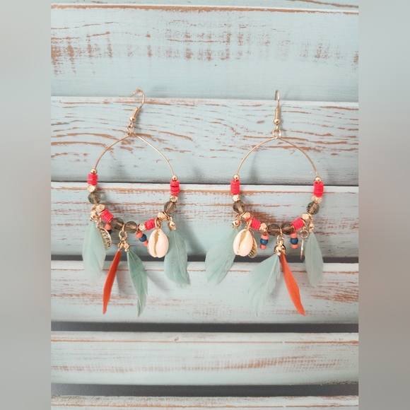 NEW Teardrop Feather and Shell Earrings - Picture 4 of 6